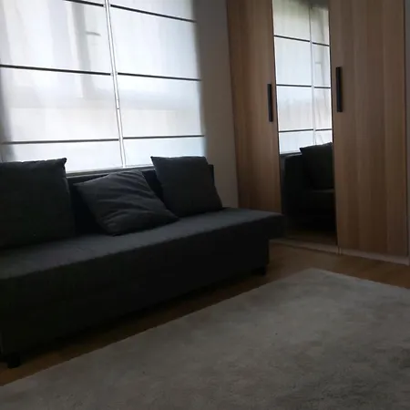 Apartment Mk - Kredowa *